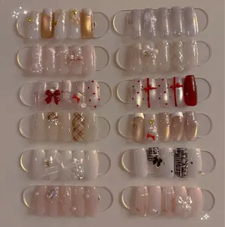 ネイル Lunéil 旧Ritz Nailのネイルデザイン