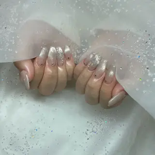 ネイル 金井 奈々のネイルデザイン