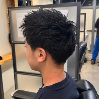 ショート メンズ 梅本 淑人のヘアスタイル