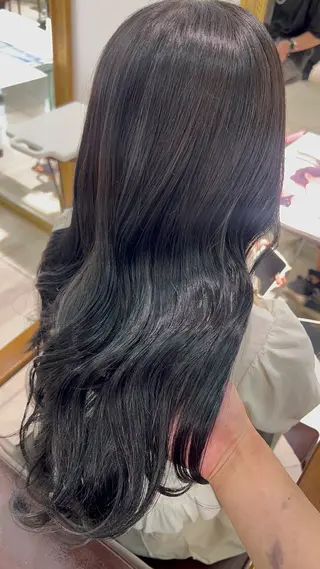 ロング カラー ハイトーンカラー 🤍🫧 長井 律のヘアスタイル