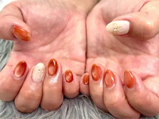 ネイル 吉村 美咲のネイルデザイン