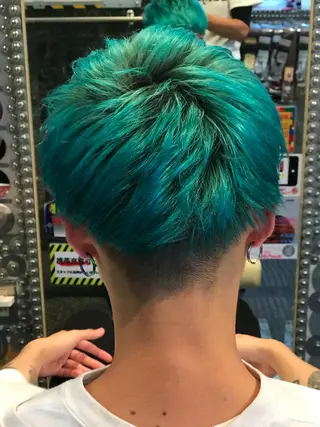 ショート haco+所属・🌈派手髪エクステ ブレイズ🌈ひろとのヘアスタイル