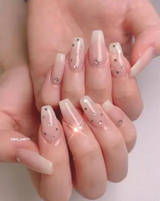 ネイル JINI NAIL所属・ジニ ネイルのネイルデザイン
