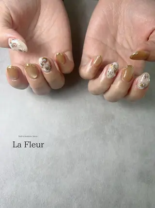 ネイル H. Sayuriのネイルデザイン