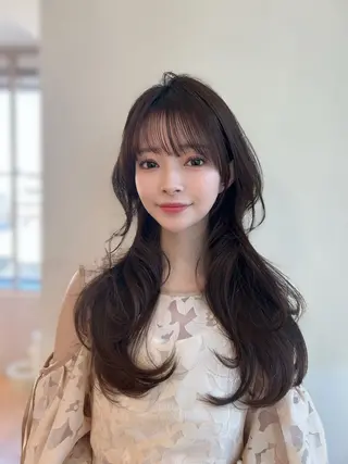 セミロング 🎀大竹美侑／顔まわ りカット／レイヤーのヘアスタイル