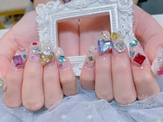 ネイル ネイルサロンエクラ 🫧Shizukaのネイルデザイン