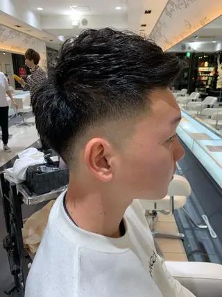 ショート パーマ メンズ 赤み消しカラー /透明感カラー 上長のヘアスタイル