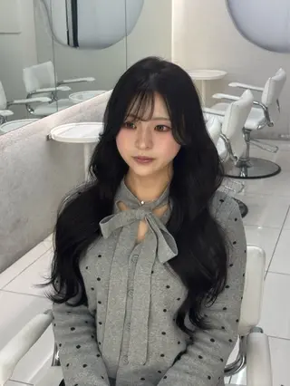 ロング カラー GAGA Hinaのヘアスタイル