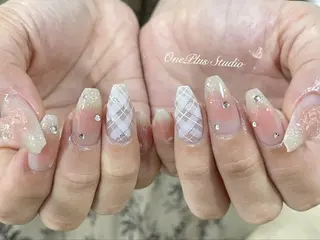 ネイル One Plus Nail Salonのネイルデザイン