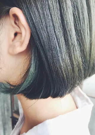 カラー ミディアム Nina by Babylone 佐鳴台店（ニナバイバビロン）所属・Nina by Babyloneのヘアスタイル