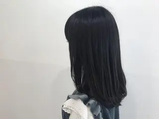 ミディアム カラー すぎやま たくみのヘアスタイル