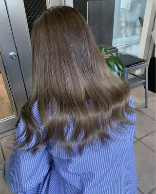 ロング カラー ARCANAブリーチ レイヤーカット/原宿のヘアスタイル