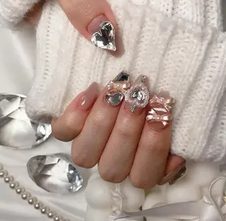 ネイル Lyna 池袋のネイルデザイン