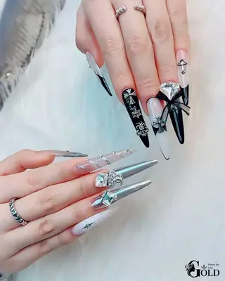 ネイル Salon GOLD リンのネイルデザイン