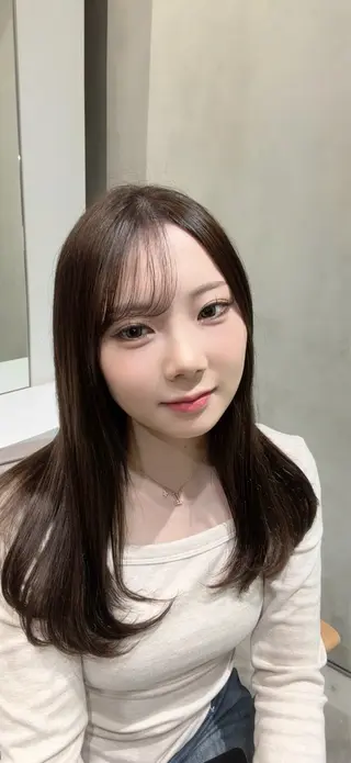 カラー 川口 琴音のヘアスタイル