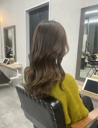 ミディアム カラー いなみね はるきのヘアスタイル