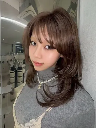 カラー ANN GAGAのヘアスタイル