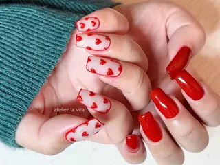 ネイル atelier la vita所属・lavita. mimuraのネイルデザイン