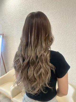 ツヤ感／似合わせ カラー🌿yuiのヘアスタイル