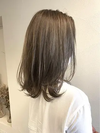 ミディアム カラー ハイトーン×似合わせ 🌱中川慎之介のヘアスタイル