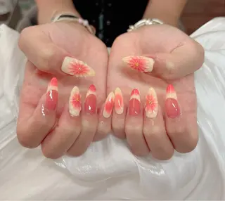 ネイル The Nail エミのネイルデザイン