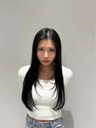 ロング 野田 来瑠美のヘアスタイル