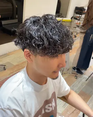 メンズ 波巻きスパイラル/ メンズパーマ/ゆうひのヘアスタイル