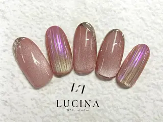 ネイル 新橋 ルキナ スタッフのネイルデザイン