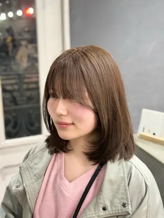 ミディアム カラー レイヤー /マッキーのヘアスタイル