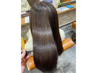 セミロング SALOWIN上野店所属・美髪ヘア 🤍erikaのヘアスタイル