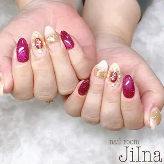 ネイル JiIna nailのネイルデザイン