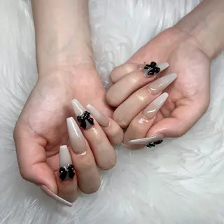 ネイル 💜MIYA nail川崎店のネイルデザイン