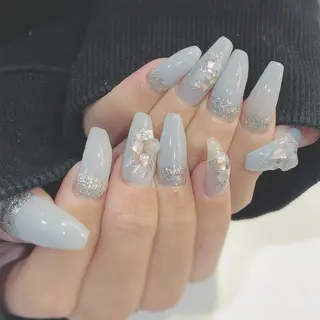 ネイル 中牟田 彩水のネイルデザイン