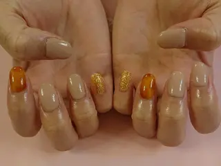 ネイル ネイルリボン 受付スタッフのネイルデザイン