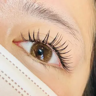 マツエク・マツパ まつ毛パーマ・パリジェンヌ専門店 chocolat 山科2号店所属・木下 雅代のマツエク・マツパデザイン