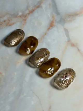 ネイル Kakka Nail Shioriのネイルデザイン