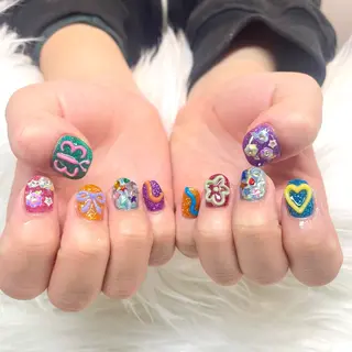 ネイル 新井 ひなののネイルデザイン