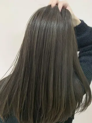 ロング mimiiy梅田 中崎町ハイトーンのヘアスタイル