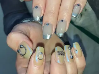 ネイル kana/モード ・グランジ໒꒱のネイルデザイン