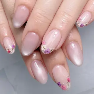 ネイル SAORI🎀 マグネット特化サロンのネイルデザイン