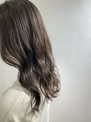 ミディアム D.I.E.V.A渋谷店所属・🖤ショート/中性的 🫧レイヤー🫧清野のヘアスタイル