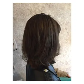 ミディアム カラー パーマ 小顔カット✨ 透明感カラー/村上のヘアスタイル