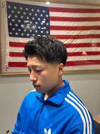 ショート LOSOME CUT WORKS所属・鈴木 航のヘアスタイル