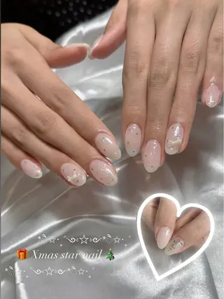 ネイル tsuki🎀ワンホ ン🍒ガーリー🪄のネイルデザイン