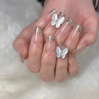 ネイル Nes.nail所属・🌼Nomura Yuko🌷のネイルデザイン