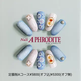 ネイル Nail  Aphroditeのネイルデザイン