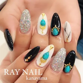 ネイル Arowa 伊田のネイルデザイン