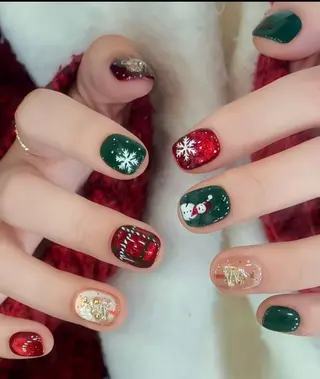 ネイル 高木 維麗絲のネイルデザイン