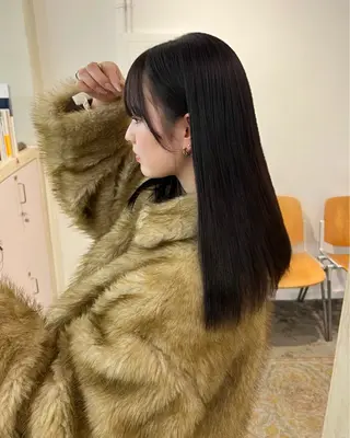 セミロング Terve. 赤松 メイのヘアスタイル