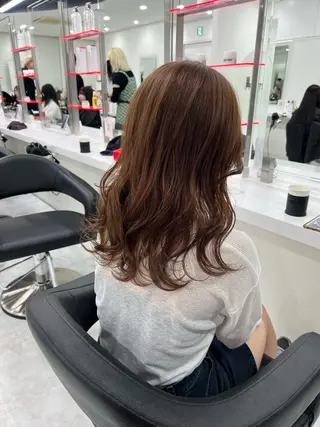 ロング カラー 透明感カラー🫧 レイヤーカットのヘアスタイル